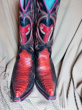 JOE GENUINE LEATHER Red and Black Snake-Embossed Western Boots